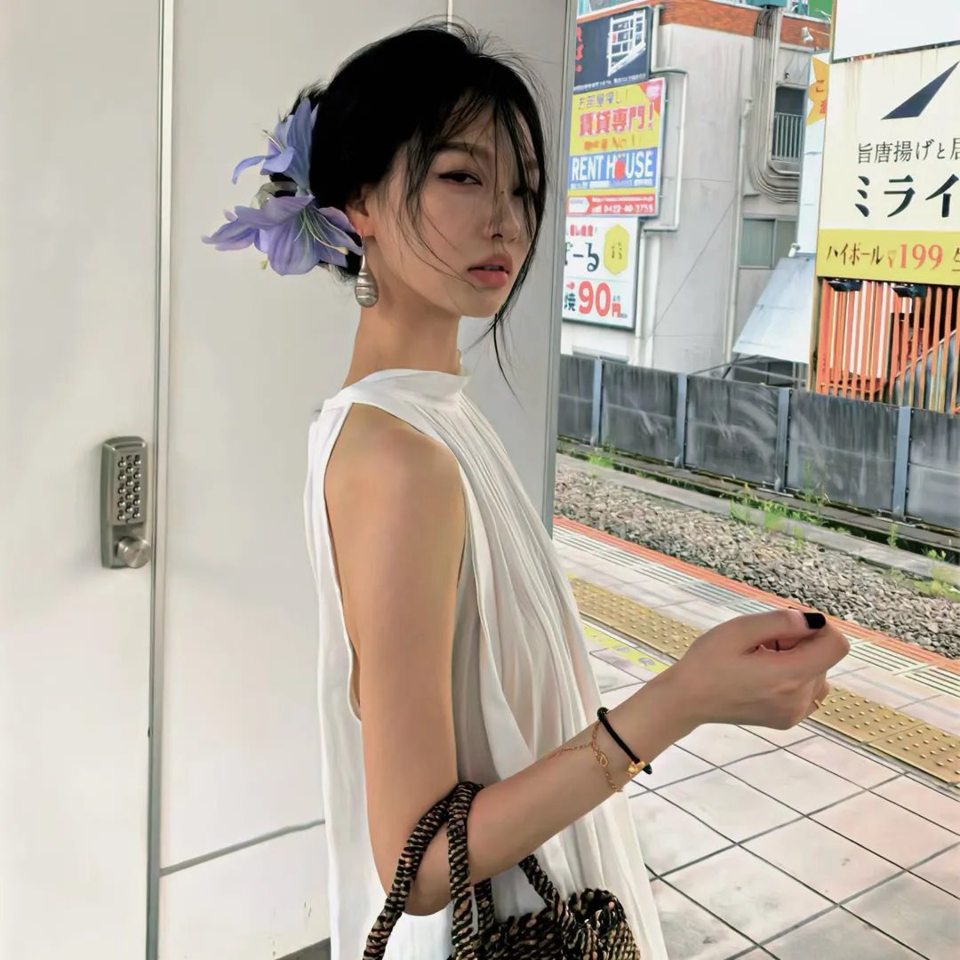 回首又见他